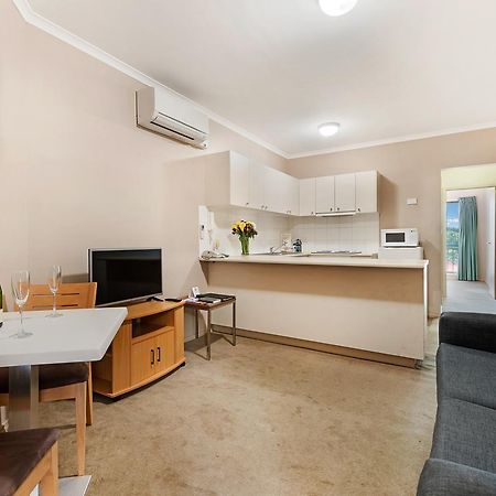 Punt Road Apartment Hotel Melbourne Exterior foto