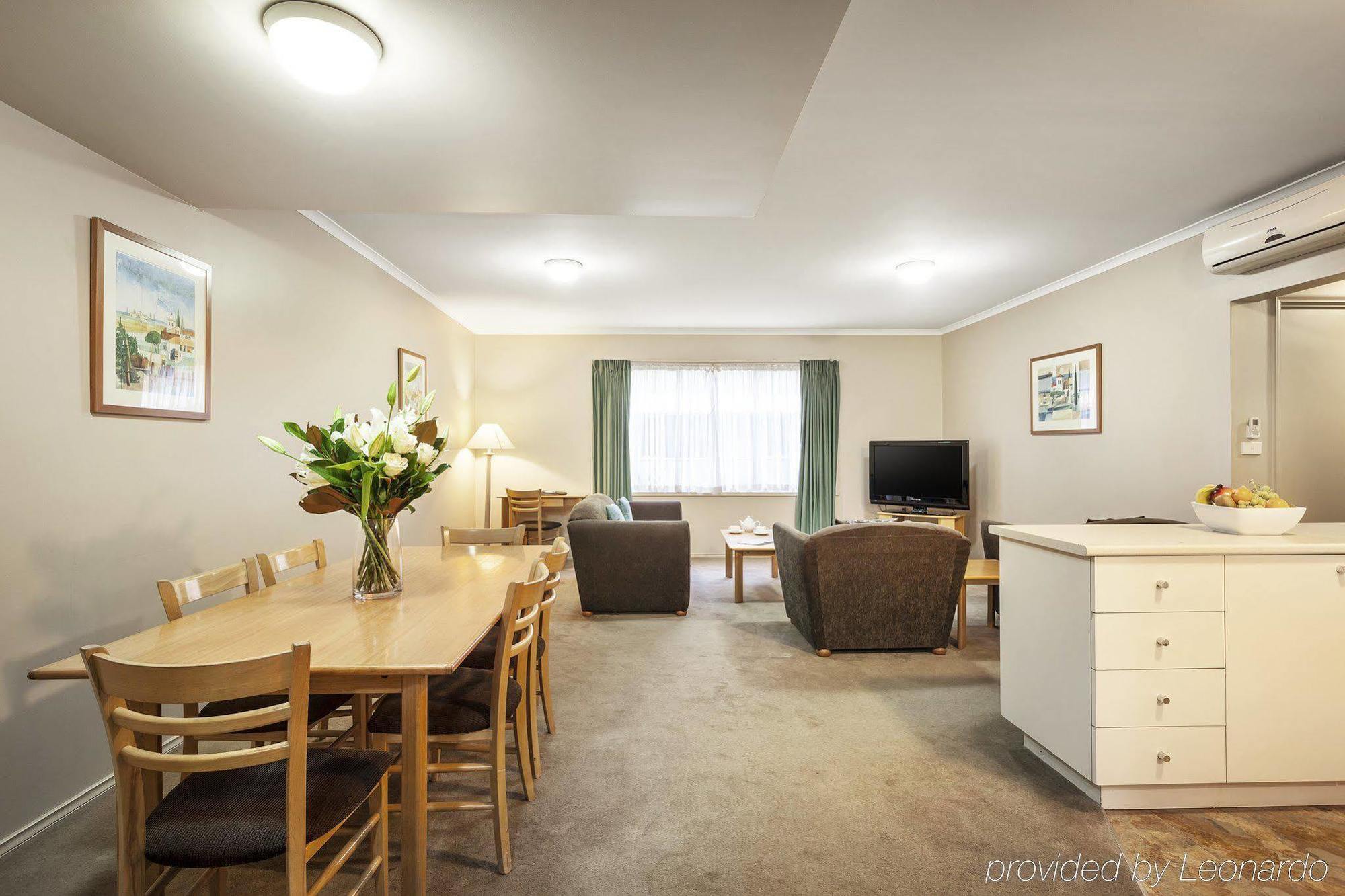 Punt Road Apartment Hotel Melbourne Exterior foto